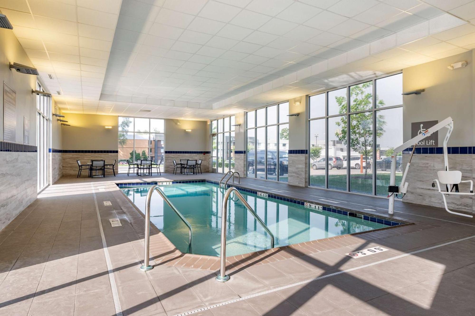 Glo Best Western Lexington Kültér fotó